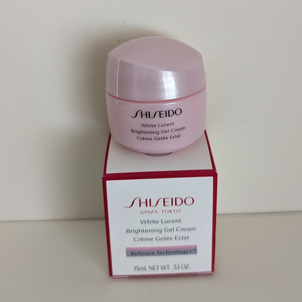 Shiseido White Lucent Brightening Gel Cream, sample size.